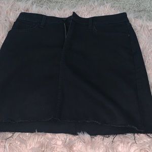 Black skirt